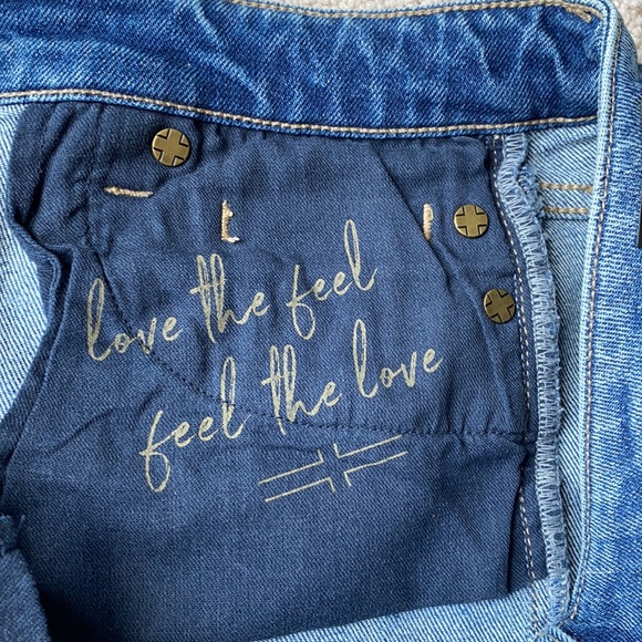 Liverpool crop flare jeans - Picture 9 of 12